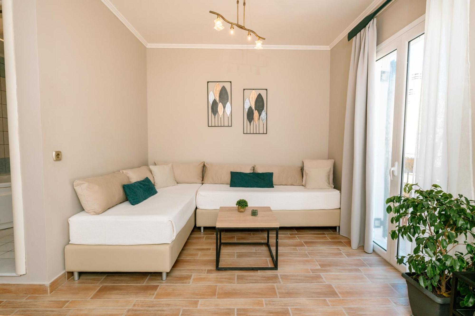 Corfu Town Getaway